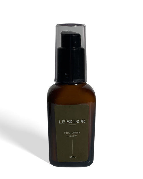 Moisturiser with SPF 50PA+++